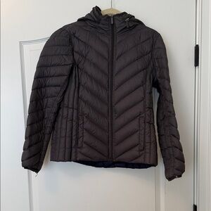 Michael Kors Packable Down Filled Hooded Quilted Puffer Jacket - gray